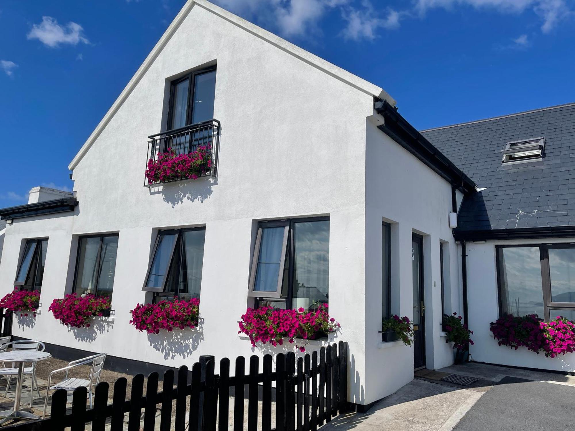 Teach Cruachan Large-Group Holiday Home Dooagh Eksteriør billede