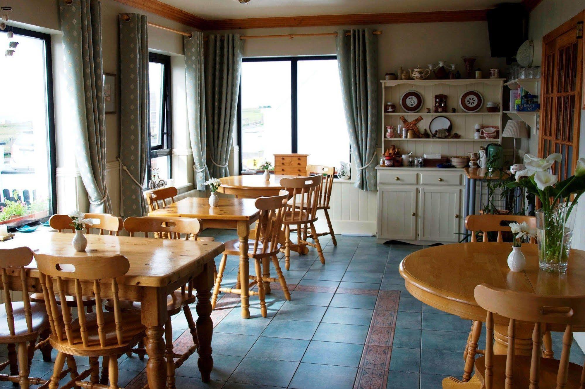 Teach Cruachan Large-Group Holiday Home Dooagh Eksteriør billede