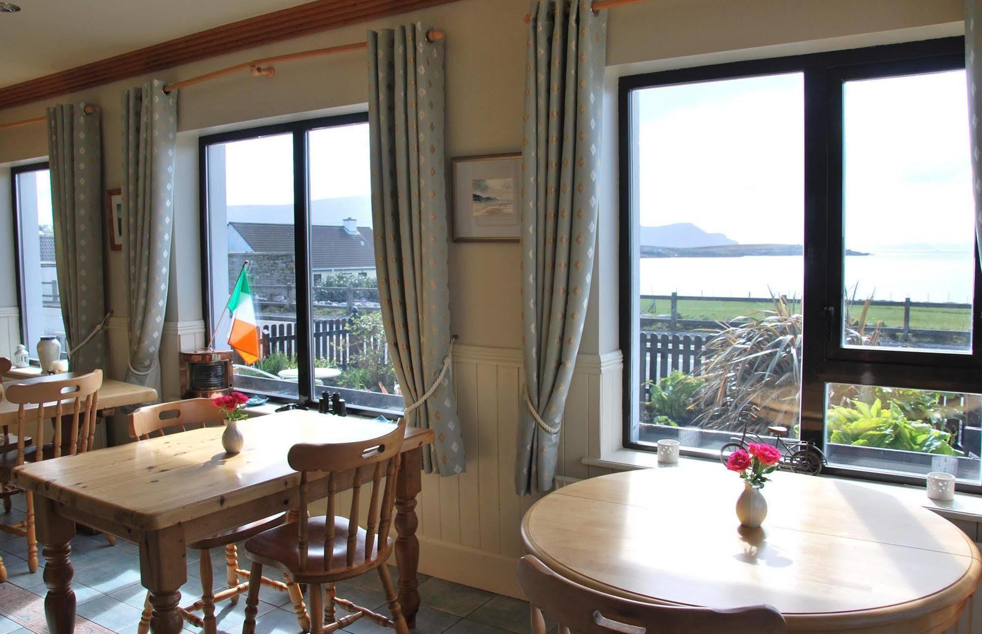Teach Cruachan Large-Group Holiday Home Dooagh Eksteriør billede